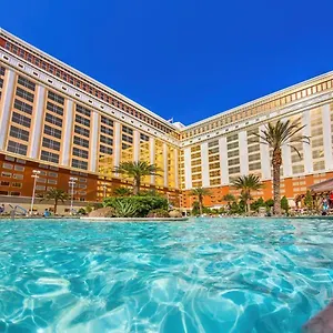 4* Semesteranläggning (resort) South Point Casino-spa